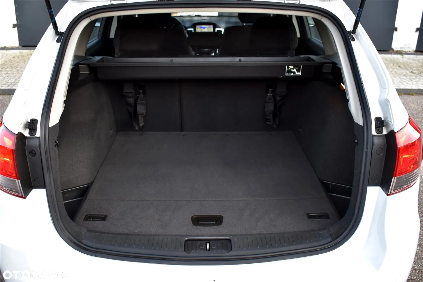 Chevrolet Cruze Station Wagon 1.4T LTZ+ - 18