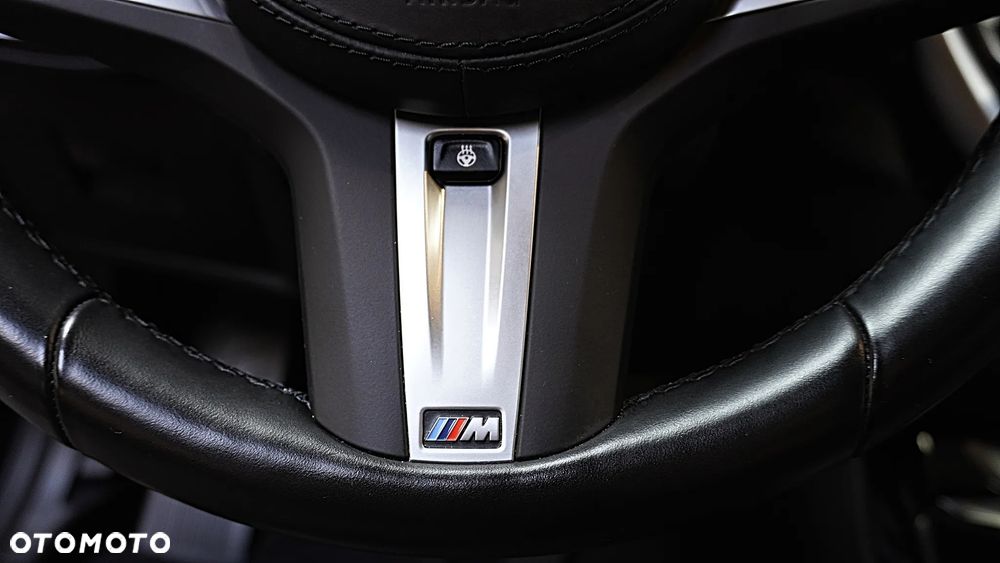 BMW X3 sDrive18d mHEV - 35