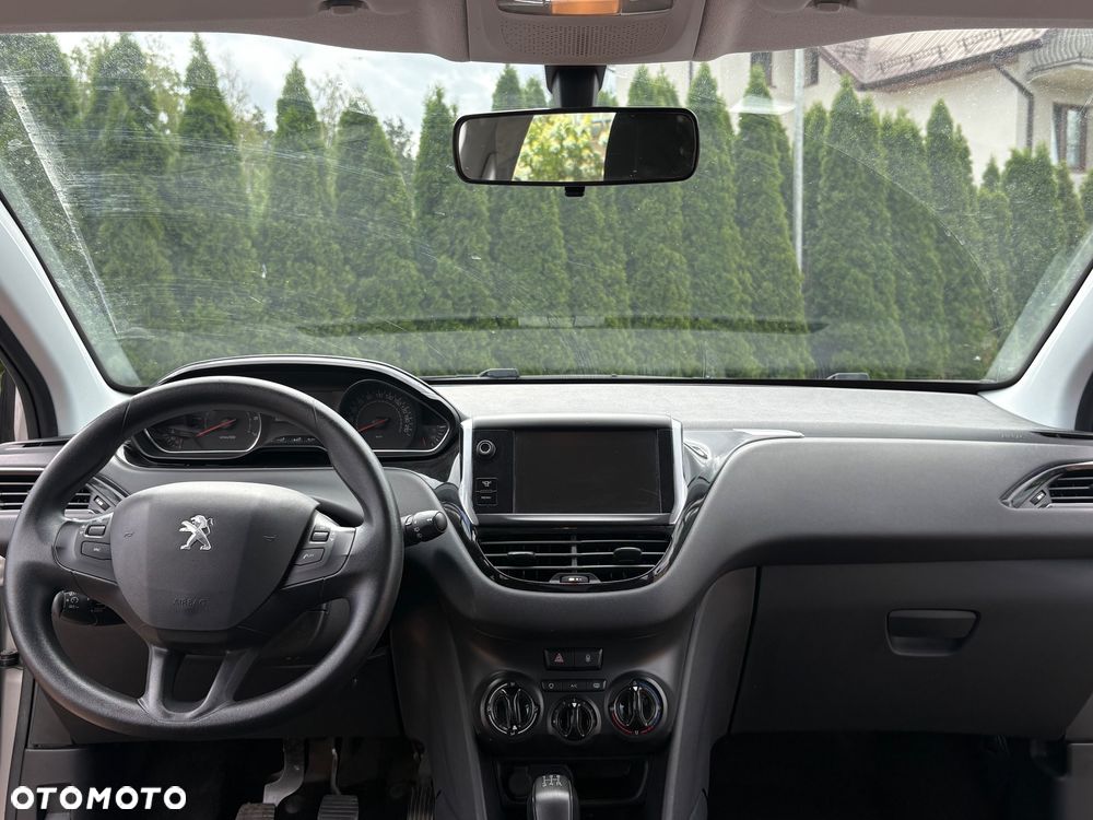 Peugeot 208 1.2 PureTech Active - 11