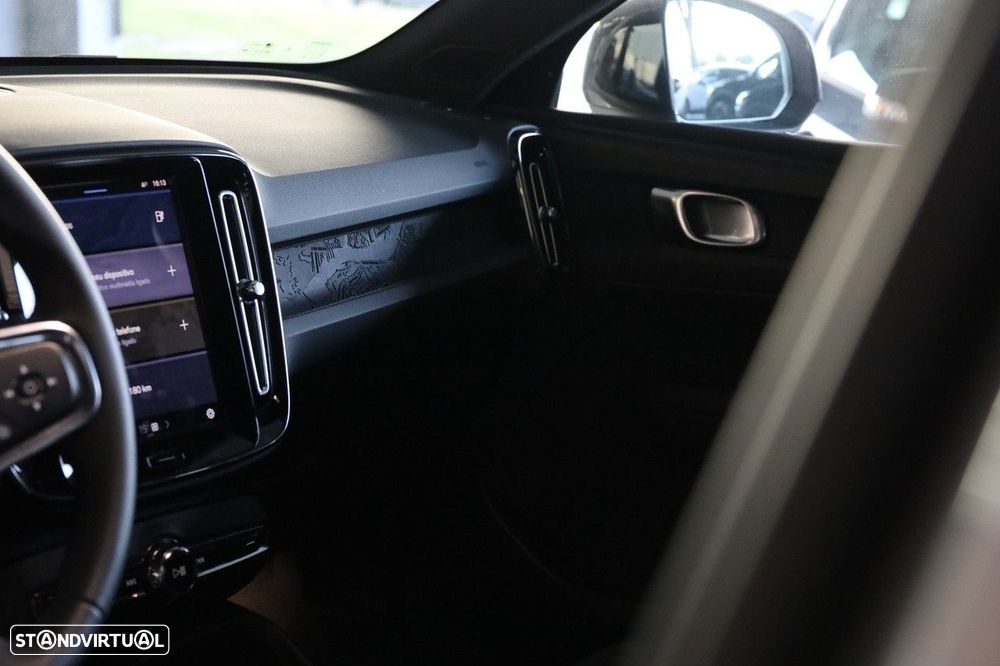 Volvo EX40 70 kWh Single Motor Core - 15