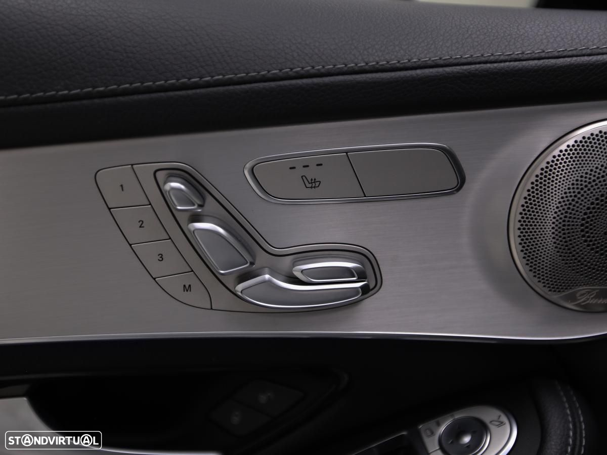 Mercedes-Benz GLC 300 e 4Matic - 30