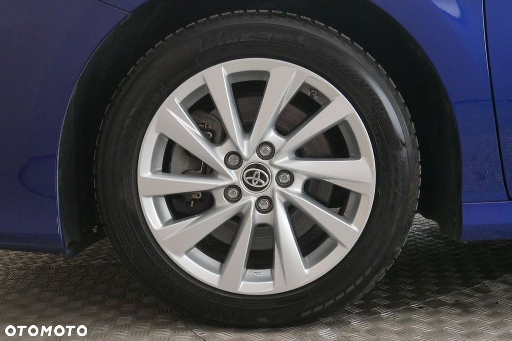 Toyota Camry 2.5 Hybrid Comfort CVT - 14