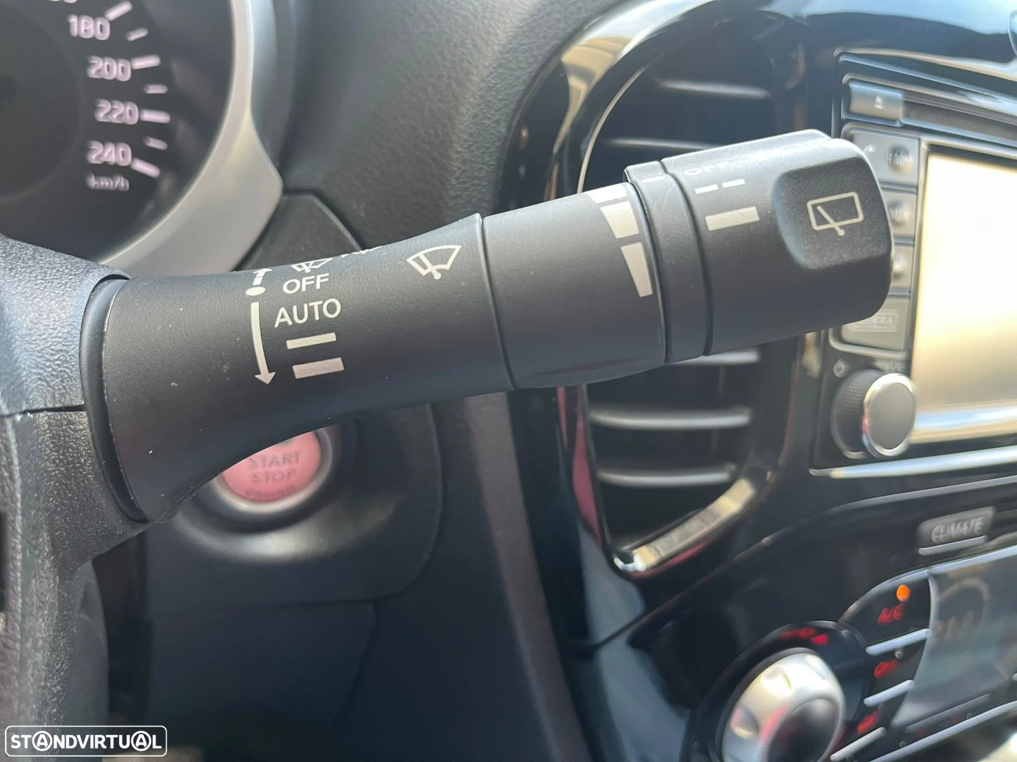 Nissan Juke 1.5 dCi Tekna Premium - 28