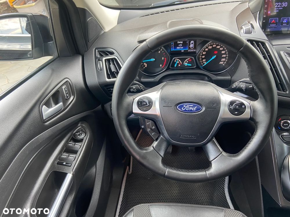 Ford Kuga - 15