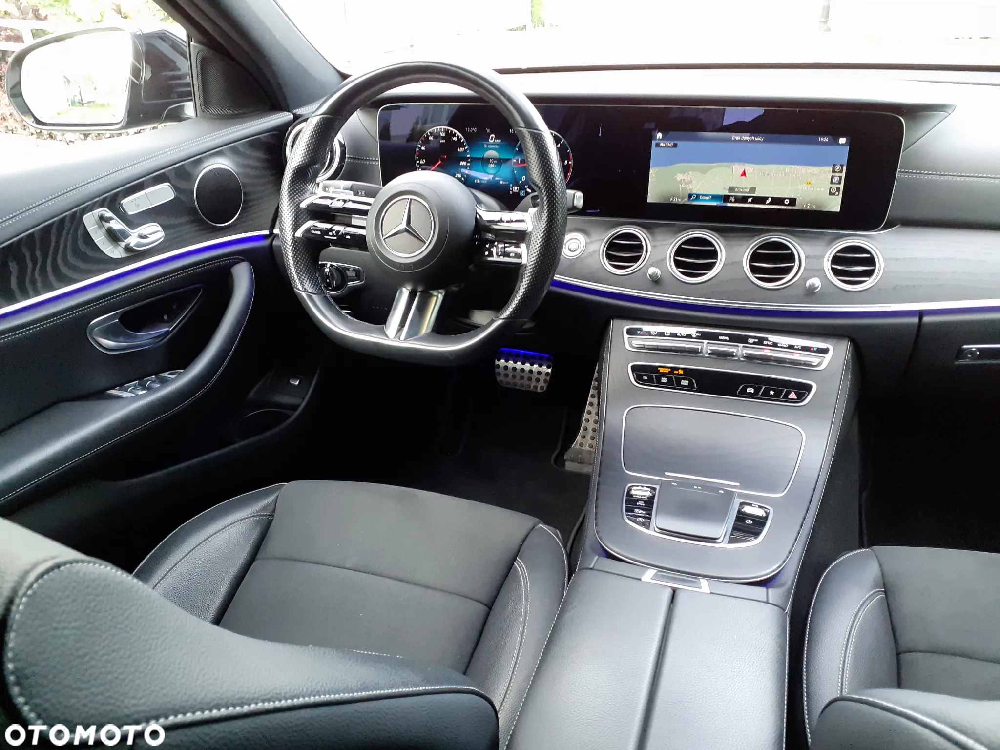 Mercedes-Benz Klasa E - 31
