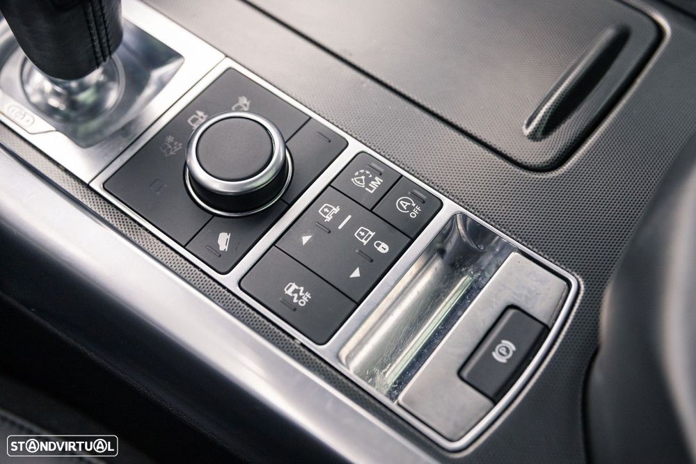 Land Rover Range Rover Sport 3.0 SDV6 HSE Dynamic - 42