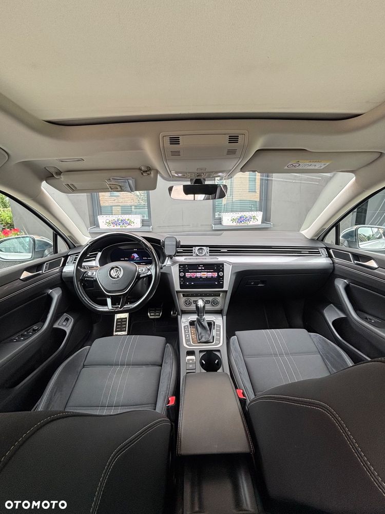 Volkswagen Passat Alltrack 2.0 TDI SCR 4Motion DSG (BMT) - 8