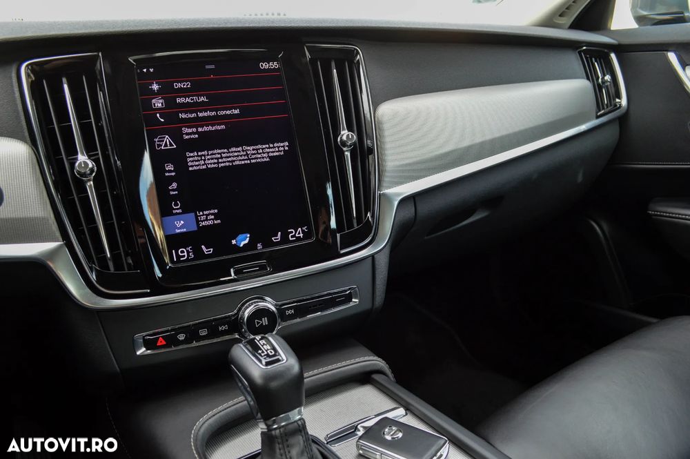 Volvo S90 D5 AWD Geartronic Inscription - 8