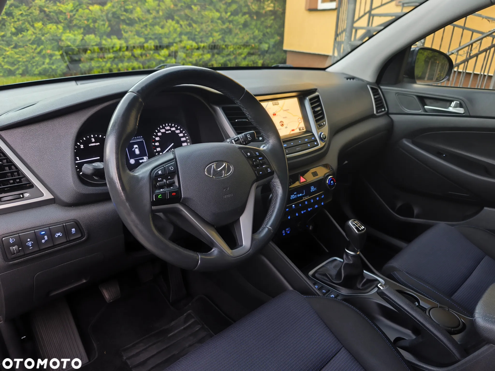 Hyundai Tucson blue 1.7 CRDi 2WD Style - 13