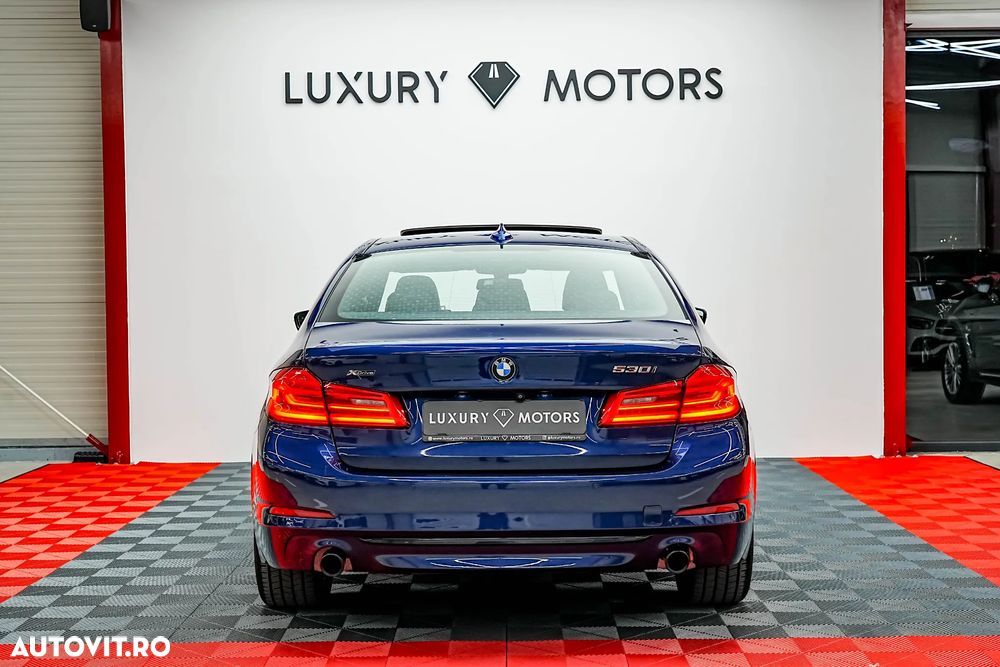 BMW Seria 5 530i xDrive Aut. Sport Line - 13