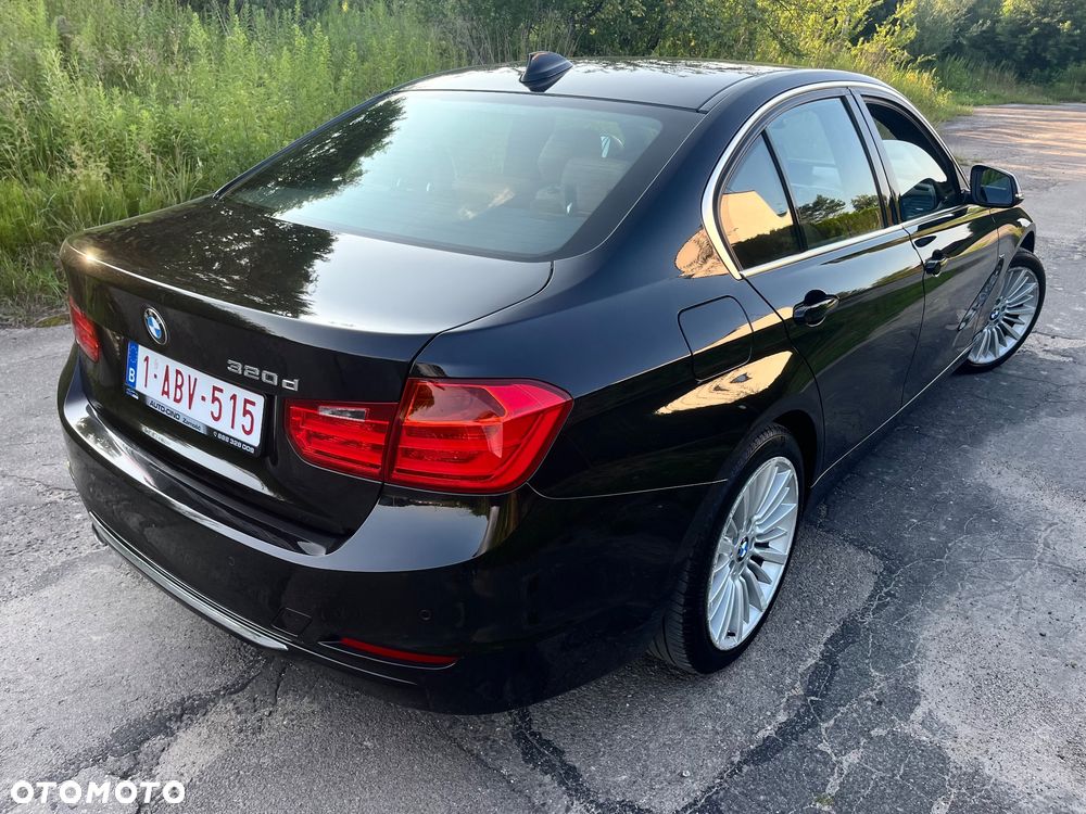 BMW Seria 3 320d Blue Performance Luxury Line - 9