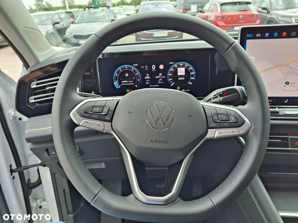 Volkswagen Tiguan - 13