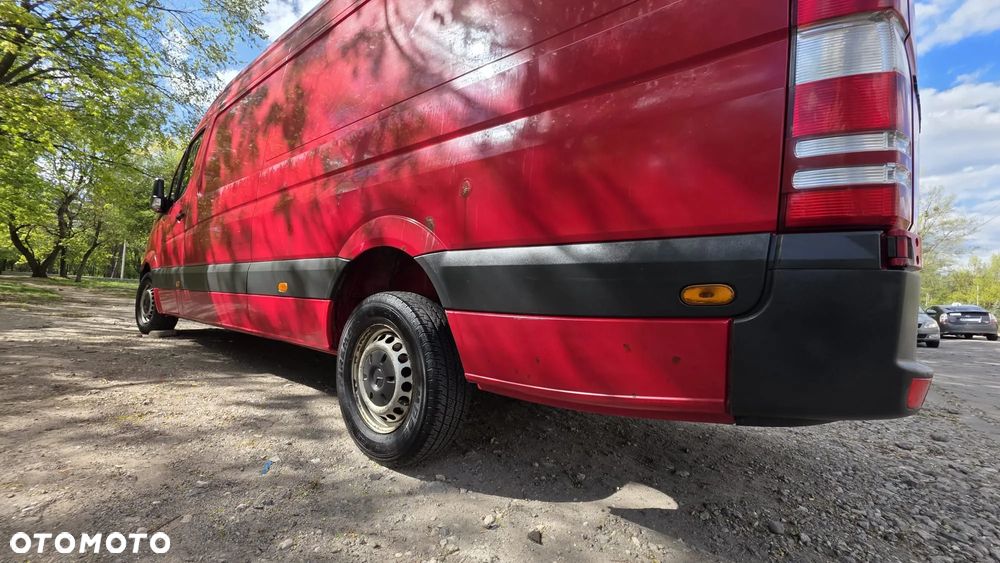 Mercedes-Benz Sprinter - 1