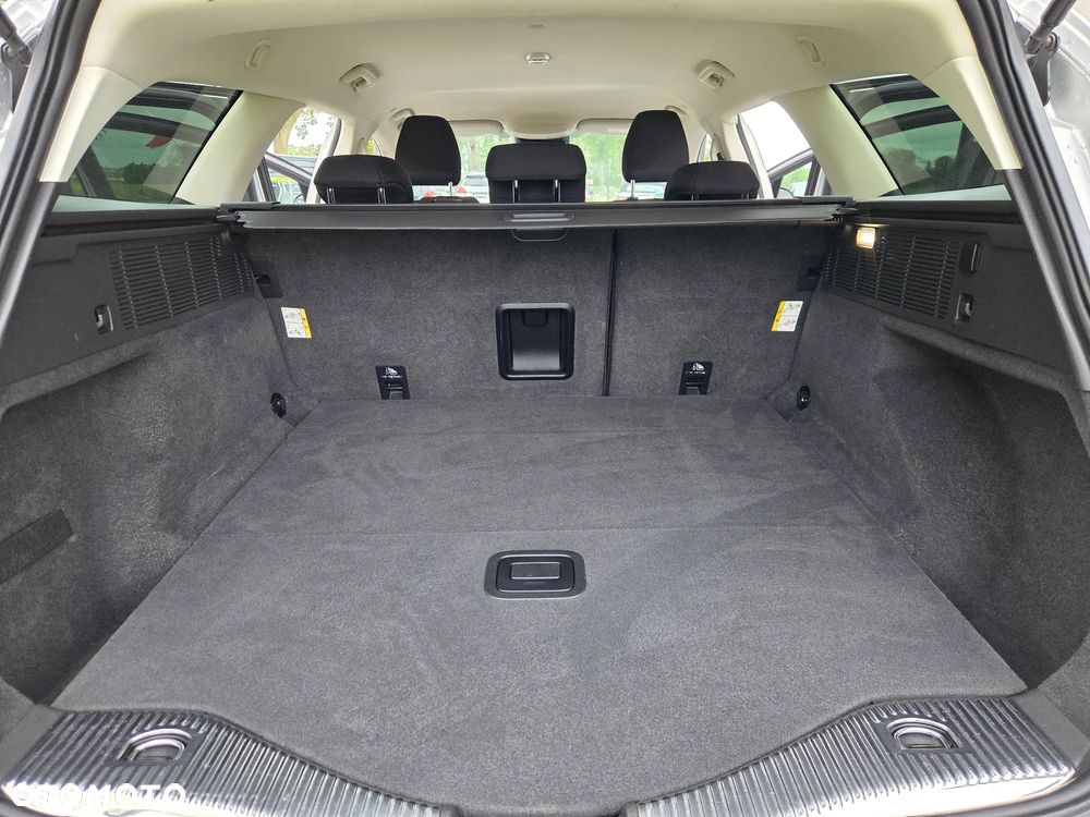 Ford Mondeo SW - 13