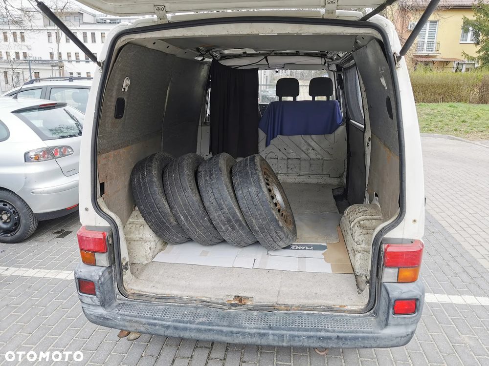 Volkswagen transporter - 11