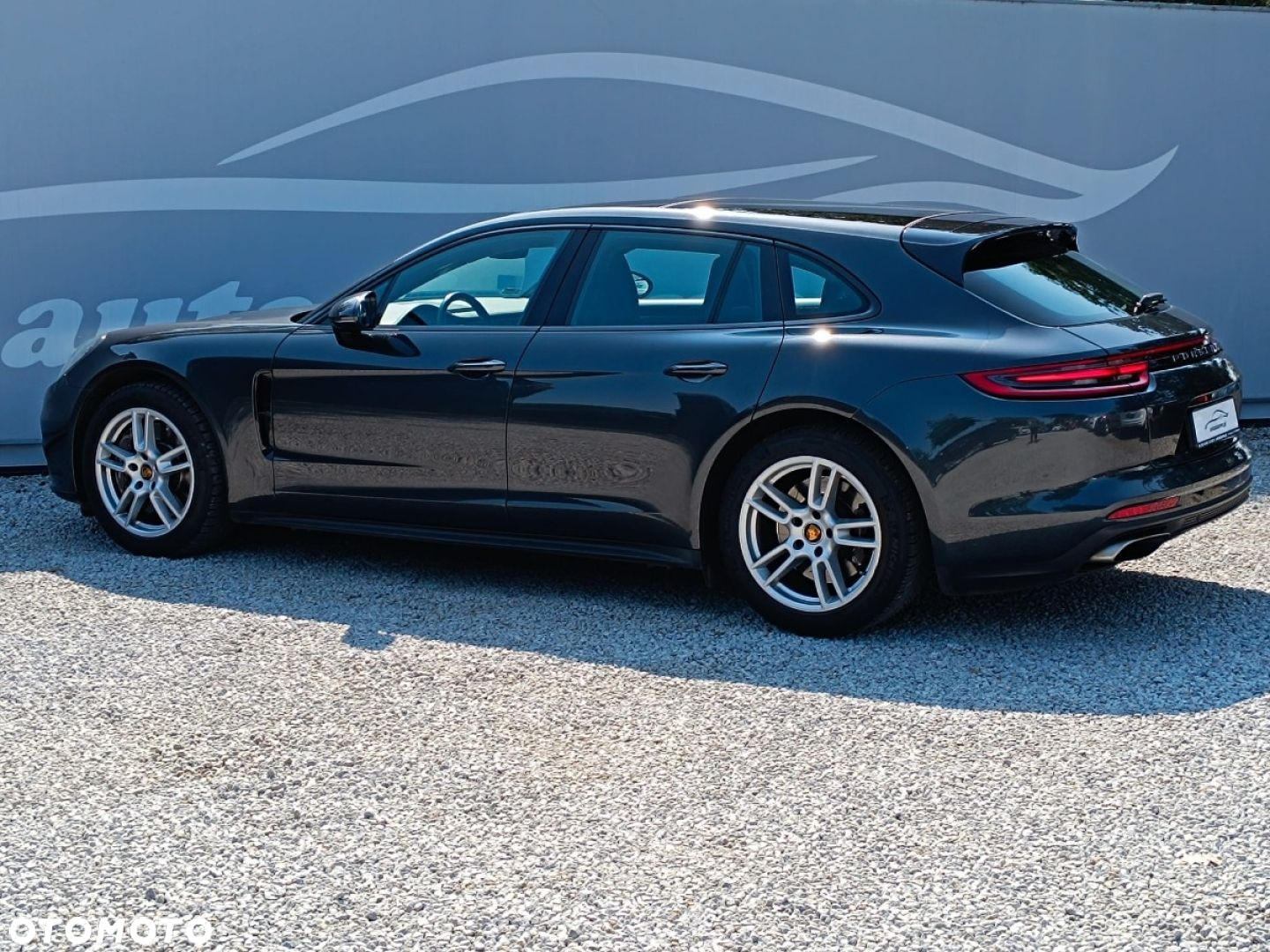 Porsche Panamera - 24