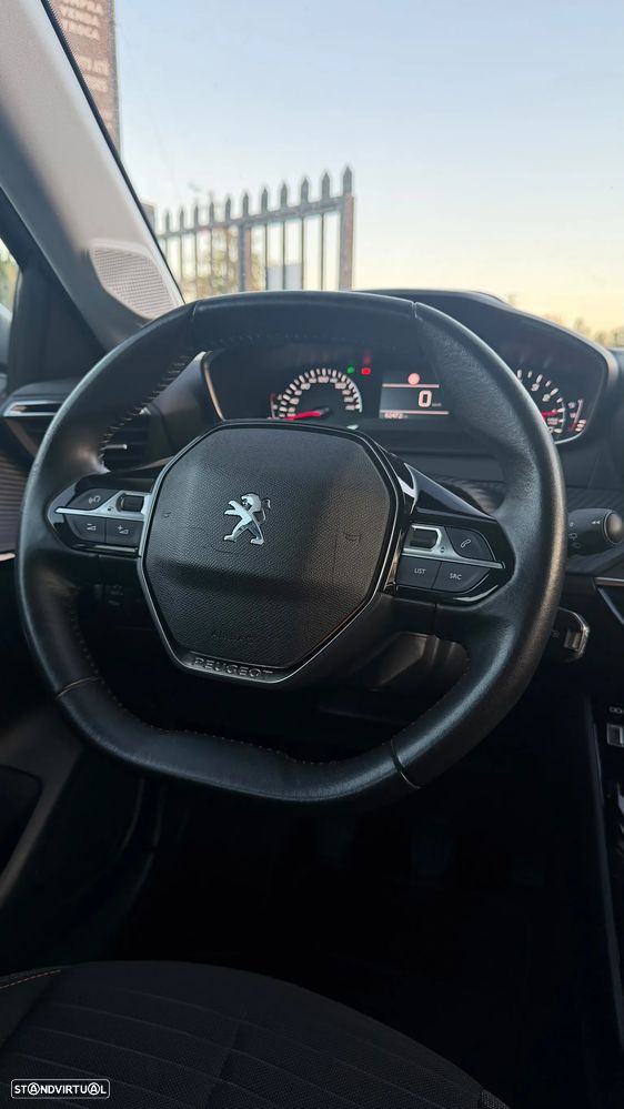 Peugeot 208 PureTech 100 Active Pack - 12