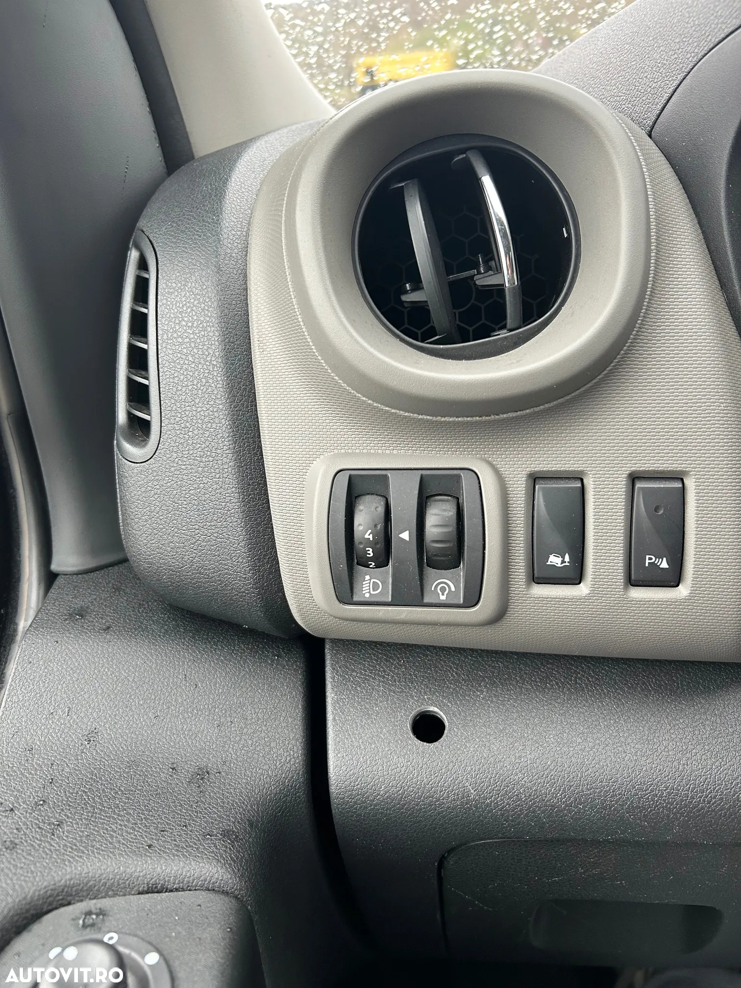 Renault Trafic - 17
