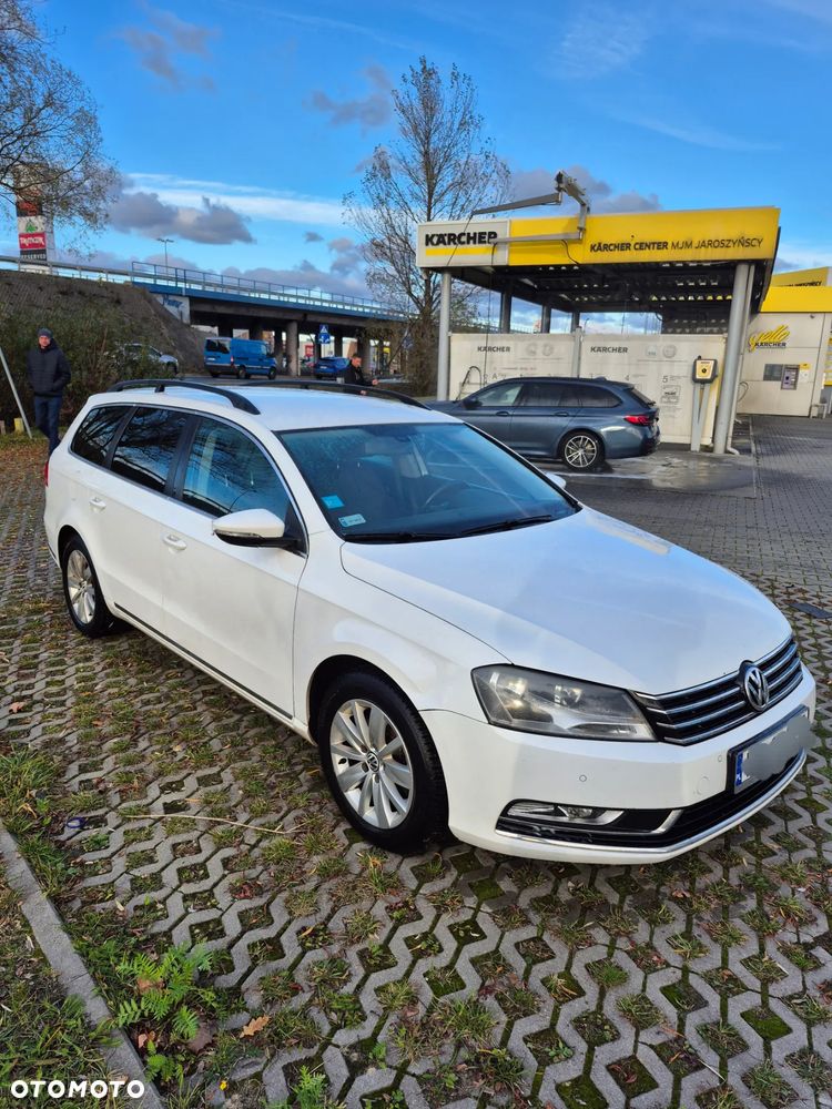 Volkswagen Passat - 8