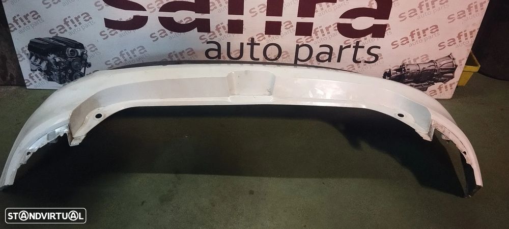 PARACHOQUES / PARA CHOQUES RENAULT CLIO IV (COM BURACOS PARA SENSORES) 2012-2019 850225639R - 2
