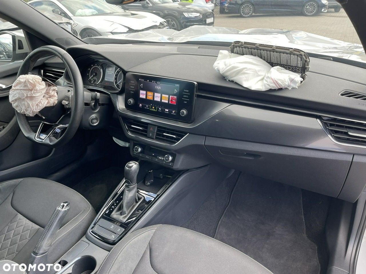 Skoda Kamiq 1.5 TSI DSG Style - 9