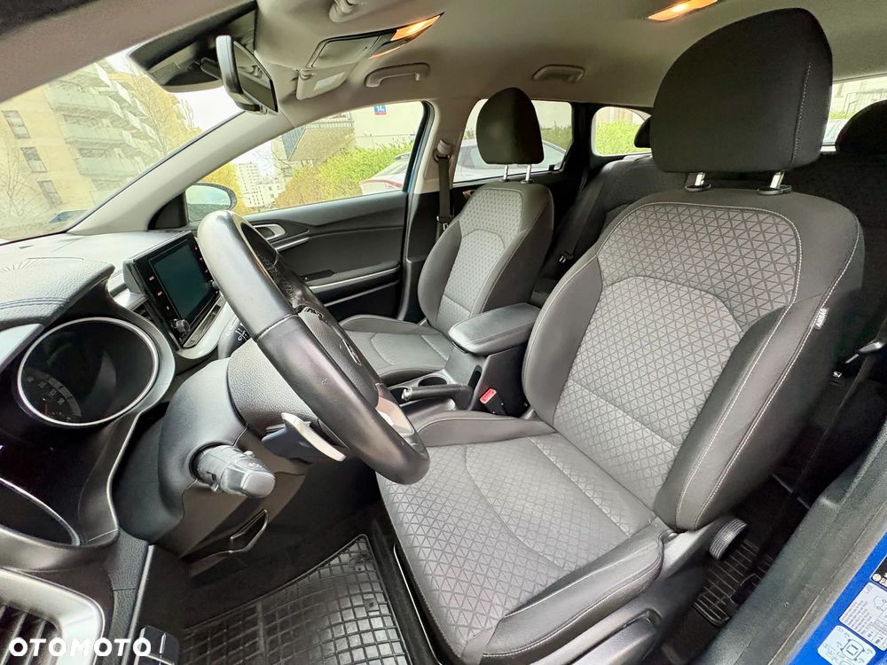 Kia Ceed 1.4 T-GDI M DCT - 2