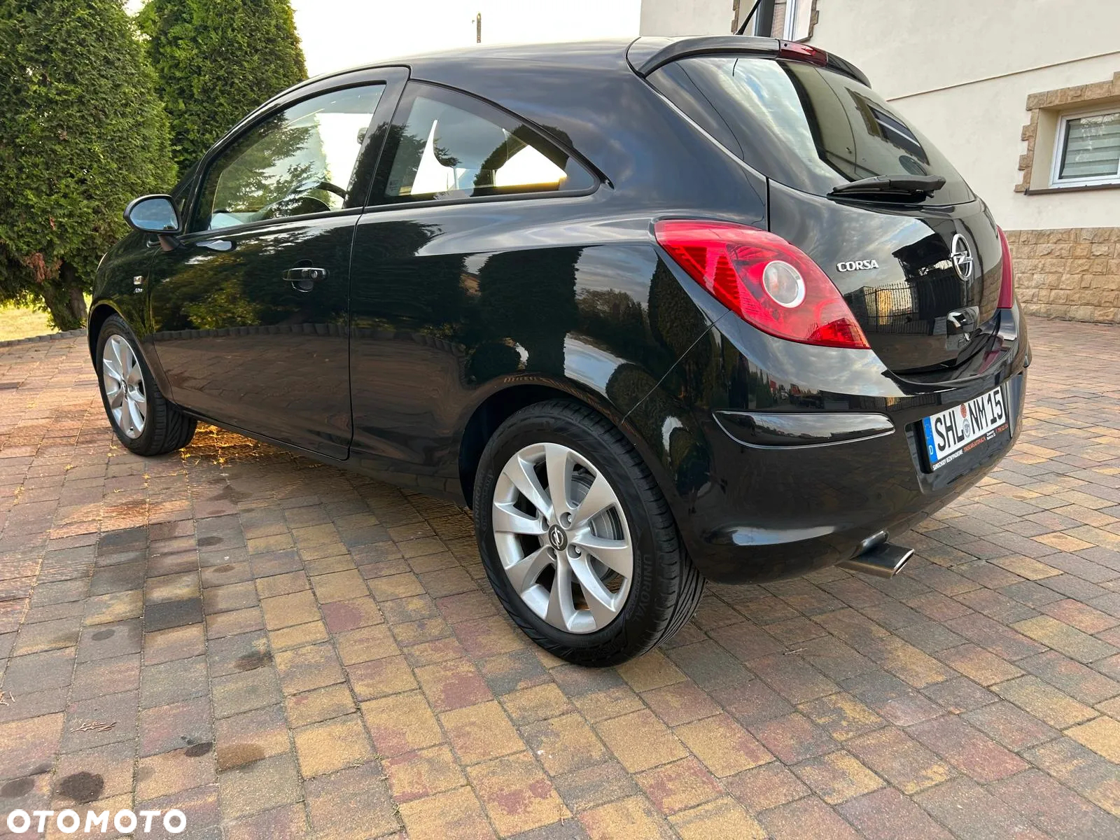 Opel Corsa 1.4 16V Active - 10