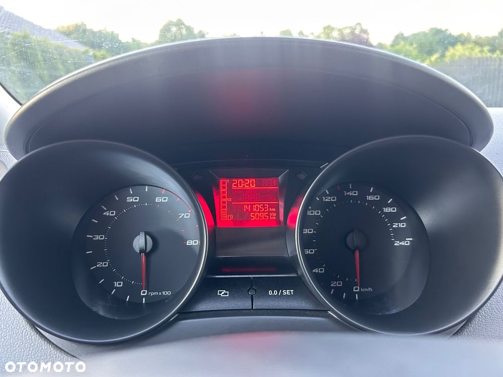 Seat Ibiza 1.4 16V Style - 12
