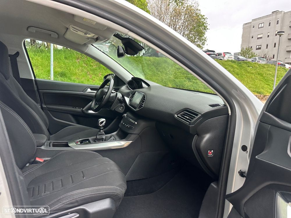 Peugeot 308 e-HDi FAP 115 Stop&Start Allure - 37