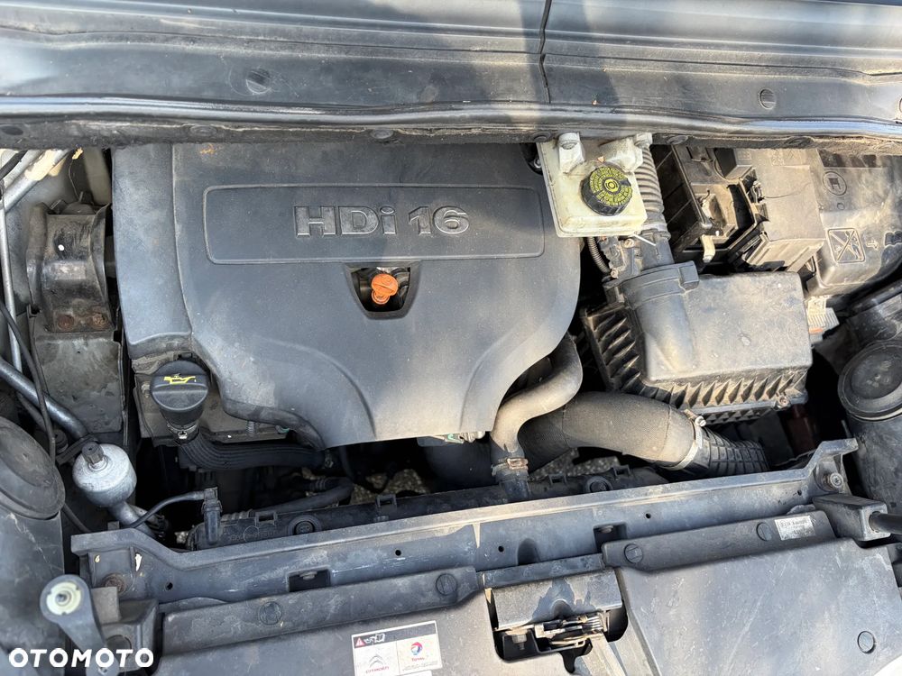Citroën C4 Grand Picasso 2.0 HDi Exclusive MCP - 23