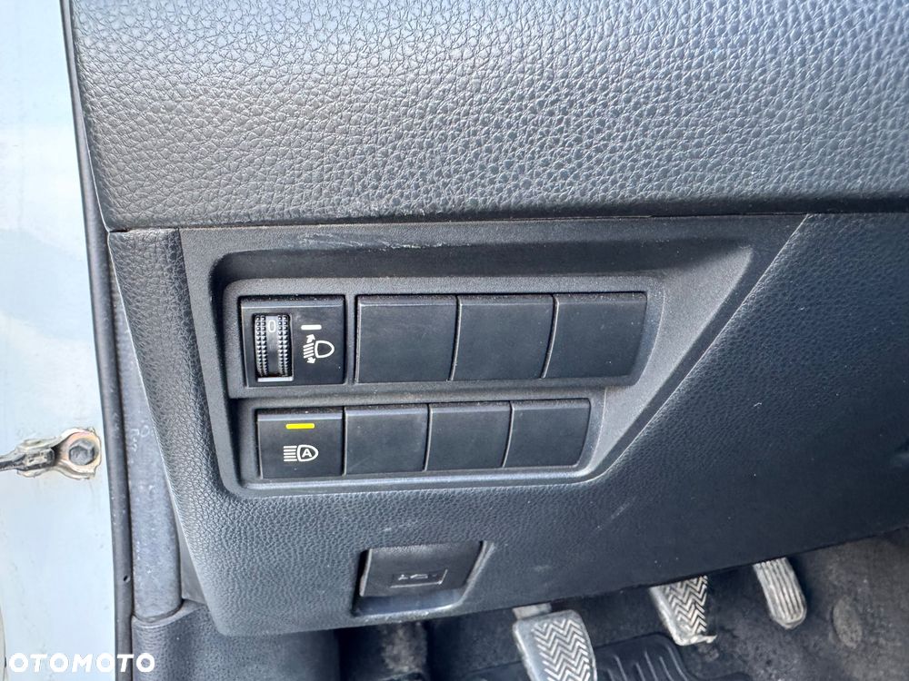 Toyota Yaris 1.5 Comfort - 17