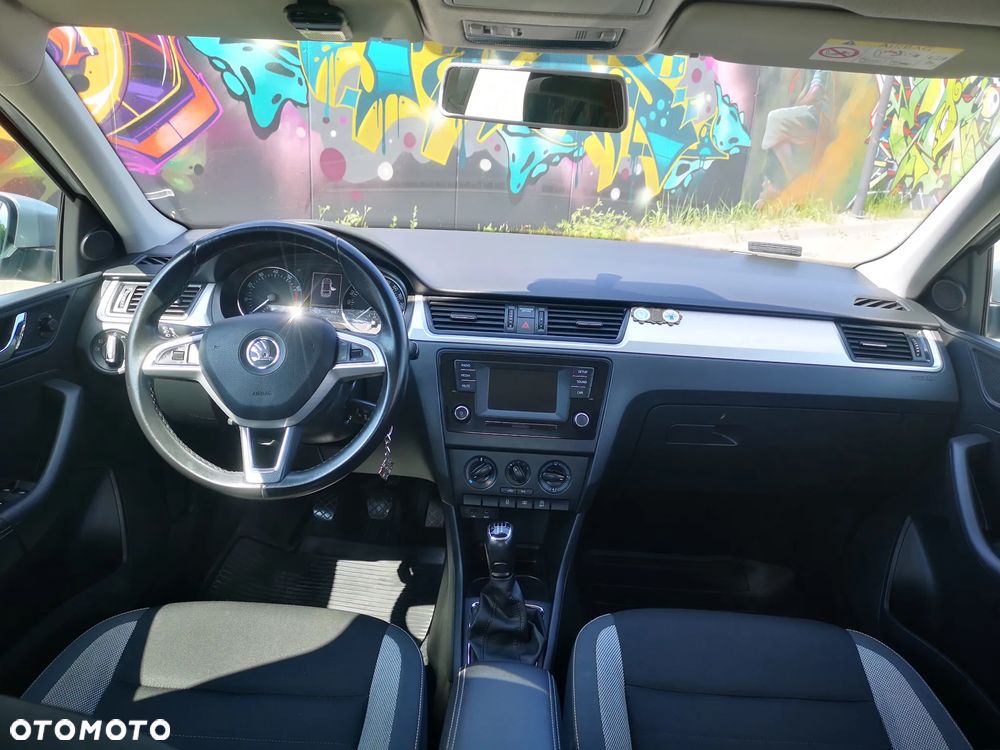 Skoda RAPID 1.2 TSI Ambition - 10