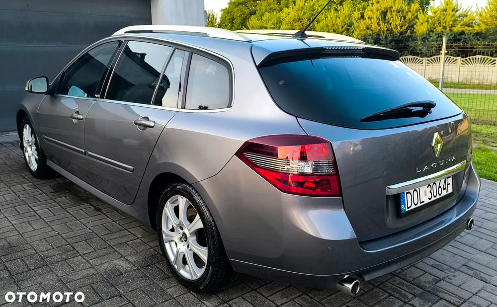 Renault Laguna 2.0 dCi Initiale - 6