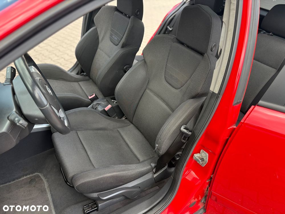 Opel Astra 2.0 T Sport - 7