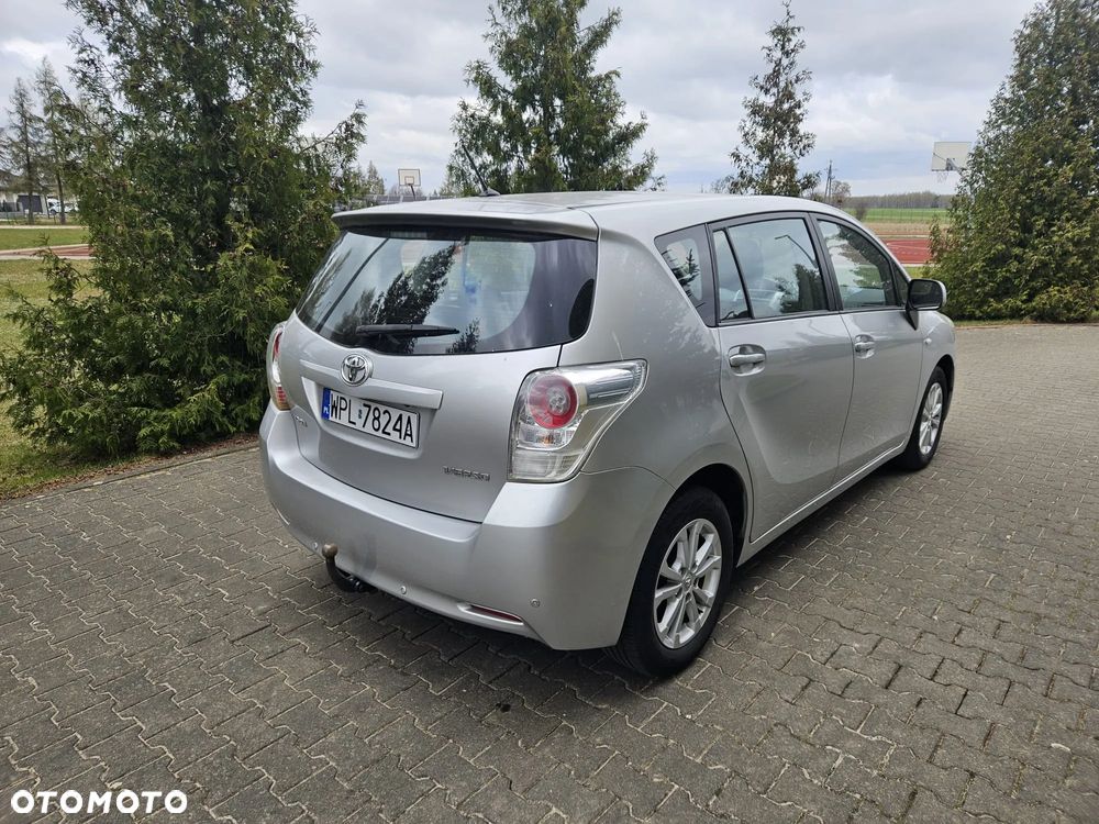 Toyota Verso 1.8 5-Sitzer Life - 6