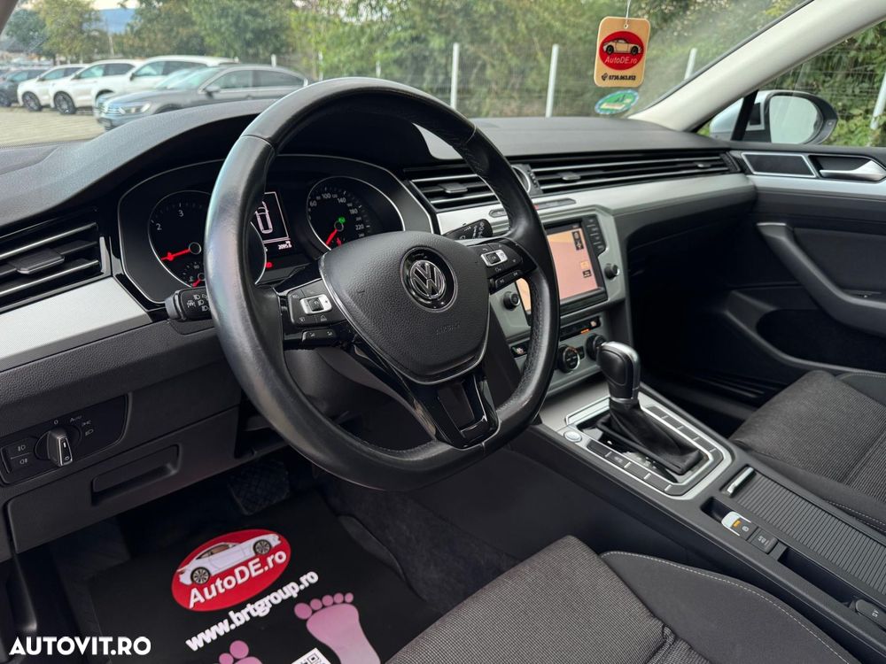 Volkswagen Passat - 5