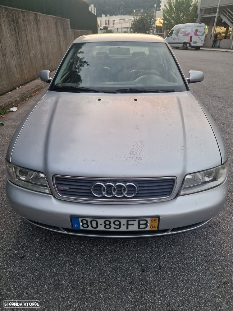 Audi A4 1.6 Plus - 3