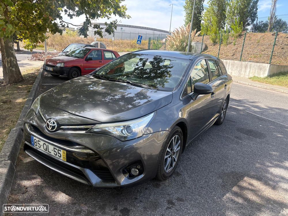 Toyota Auris Touring Sports - 1