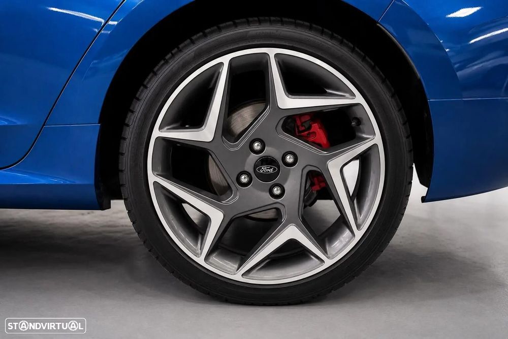 Ford Fiesta 1.5 EcoBoost S&S c/ Pack Pele Exclusiva ST - 15
