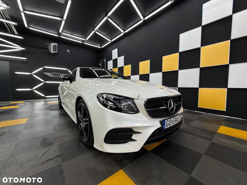 Mercedes-Benz Klasa E 200 9G-TRONIC - 1