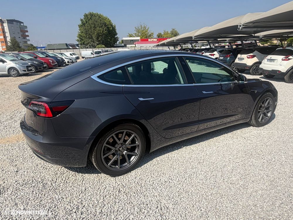 Tesla Model 3 Long-Range Dual Motor AWD — fotografia 6