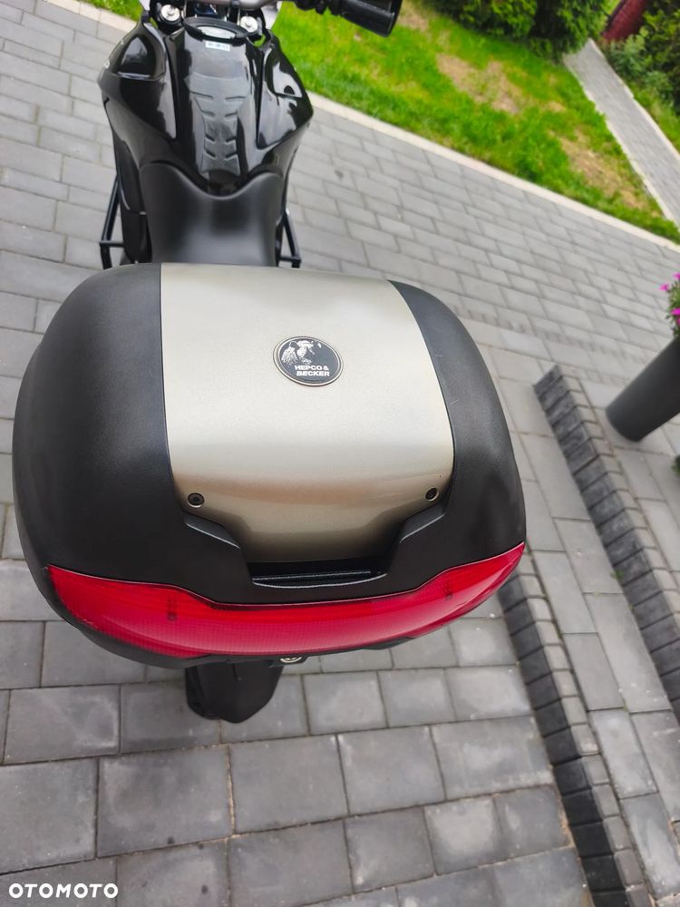 Honda XL - 17