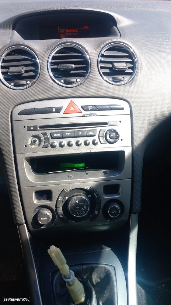 Peugeot 308 SW 1.6 HDi Executive CVM6 - 15