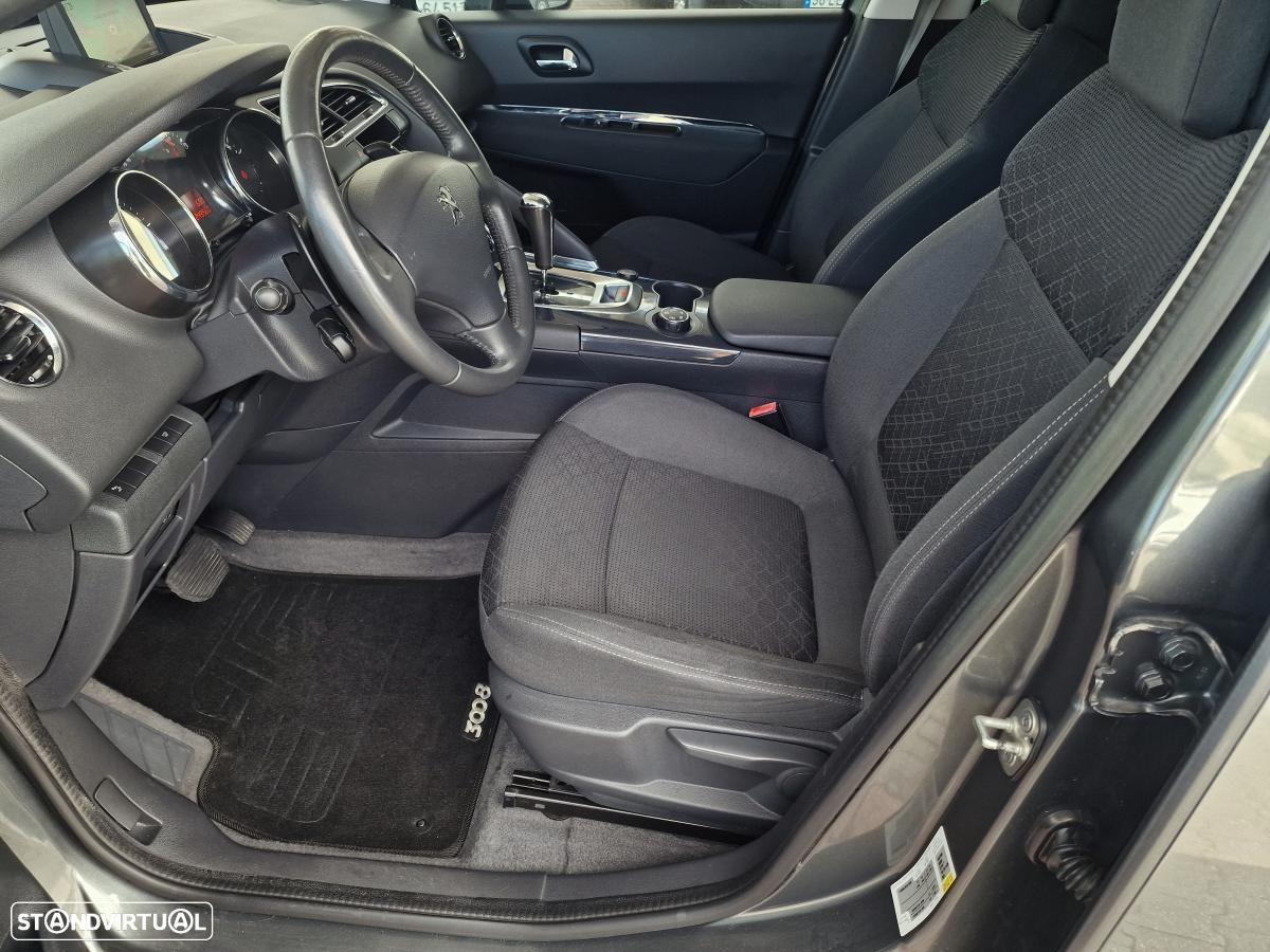 Peugeot 3008 1.6 e-HDi SE Style 2-Tronic - 10