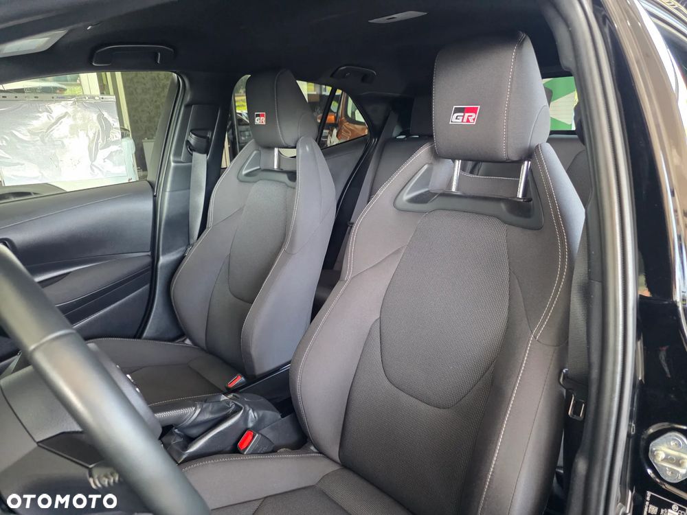 Toyota GR Corolla - 10