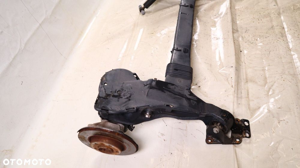 COMBO E BERLINGO IV RIFTER PROACE CITY DOBLO III 1.5 HDI BELKA OŚ ZAWIESZENIA TYŁ - 7