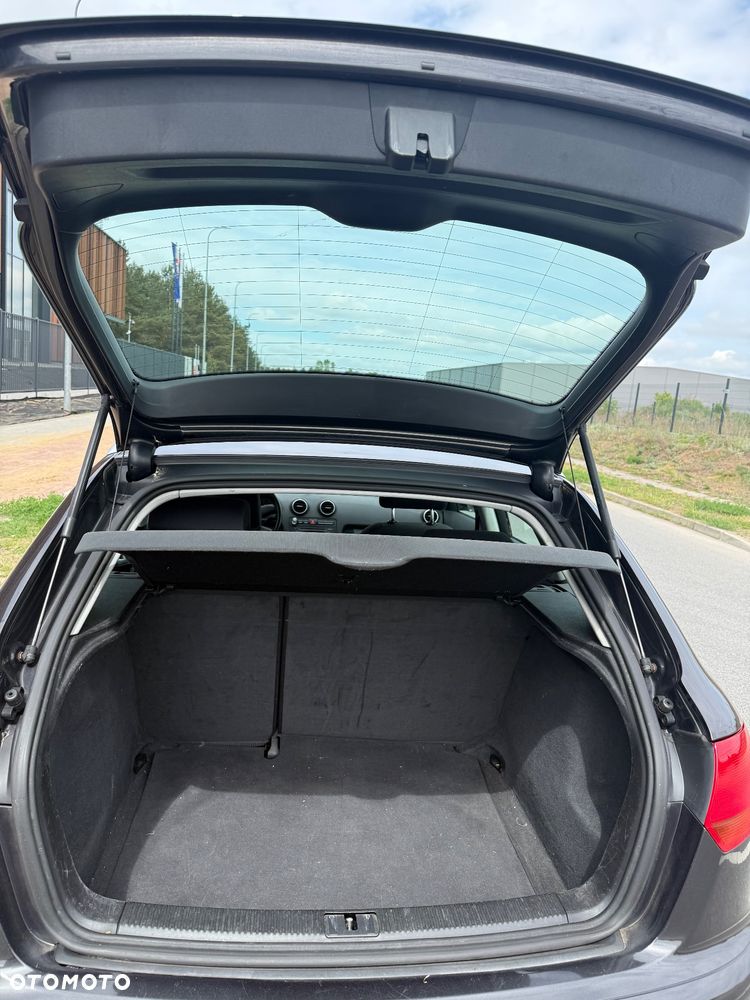 Audi A3 Sportback 1.6 Attraction - 6