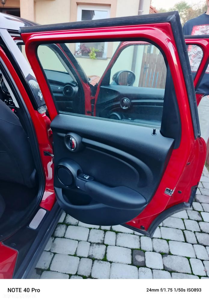 MINI Cooper Standard - 15