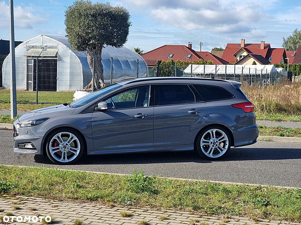 Ford Focus 2.0 TDCi ST - 7