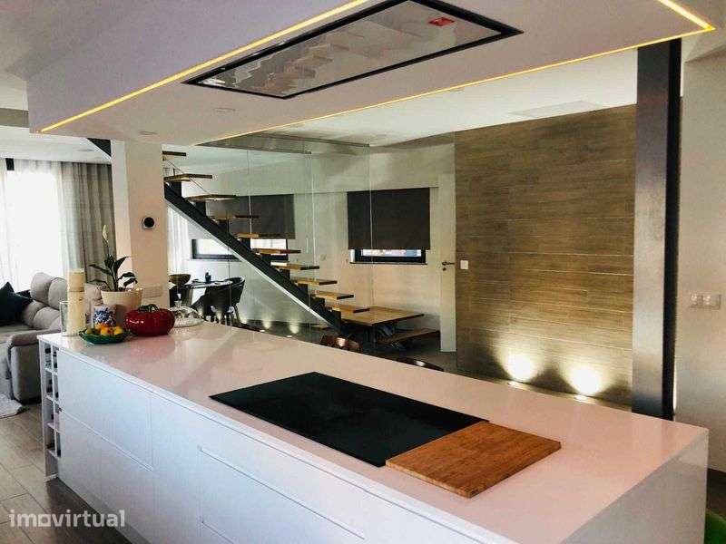 Vende-se apto. centro Alvor - Grande imagem: 2/10